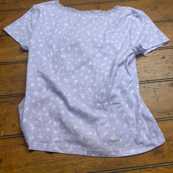 Pink Republic Lilac Floral Ribbed Cropped Top‎ Baby Tee Women's Size Medium - Picture 3 of 4